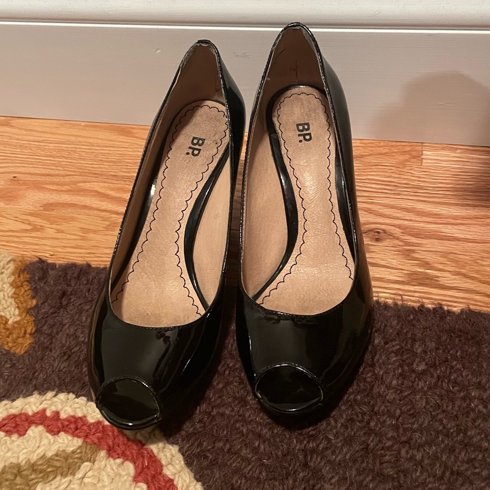 BP patent leather peep toe wedge heel size 5